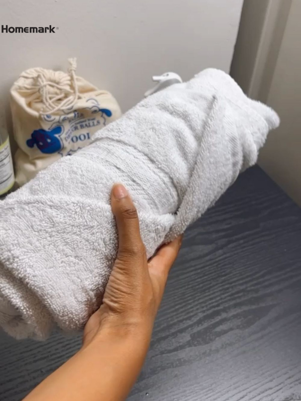 Cách gấp khăn tắm đội đầu đơn giản tại nhà?